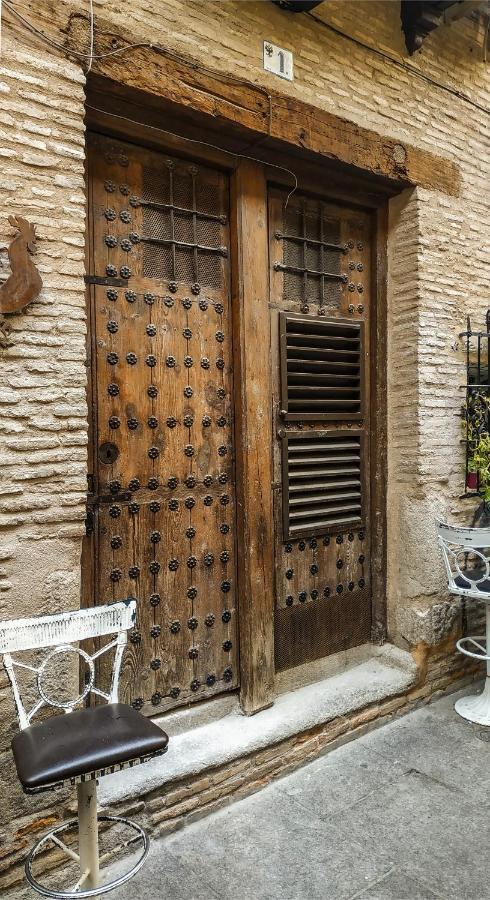 Tres Lunas Toledo Bagian luar foto